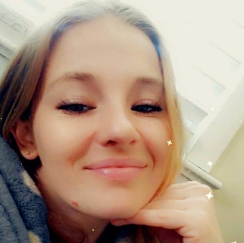 Meet your Posher, Angelica